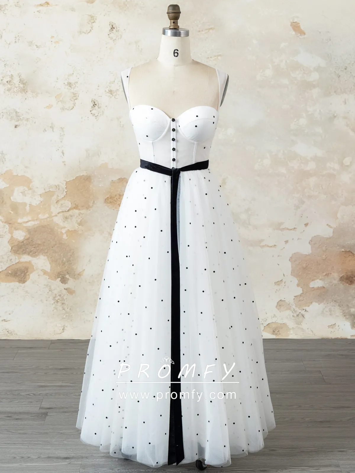 black dotted off white corset sweetheart A line dress black dotted off white corset sweetheart A line dress